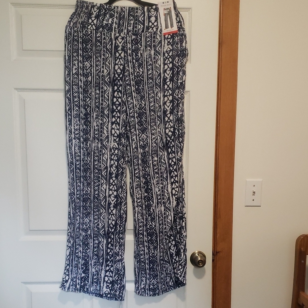 Three Dots Navy and White Geometric Wide Leg Pants SIze M
